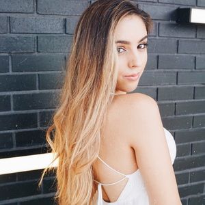 Meet your Posher, Lucy